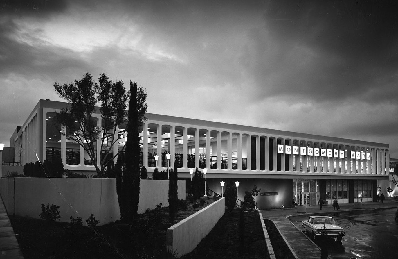 Topanga Plaza, Canoga Park - Los Angeles Public Library Photo